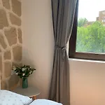 Spring-пролет Apartment, Old Town,