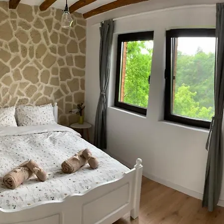 Apartament Spring-пролет Apartment, Old Town, Wielkie Tyrnowo