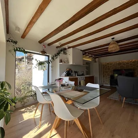 Spring/пролет Apartment Veliko Tarnovo